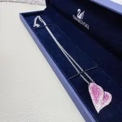 ⭐️SWAROVSKI⭐️ スワロフスキー ハート ネックレス ピンクグラデーションのサムネイル