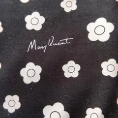 大人気　MARY QUANTの花柄　生地
