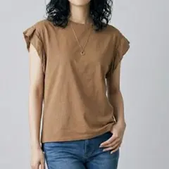ドレスキップ 接触冷感 フレンチスリーブ Tシャツ ベージュ系 キレイめ Mのサムネイル