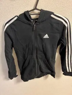 美品adidas ブラック パーカー