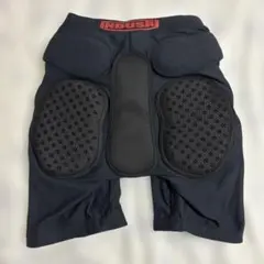 美品 INDUSTY インダスティプロテクター XS 2025年最新】industy プロテクターの人気アイテム - メルカリ