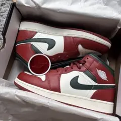 新品！Nike Air Jordan 1 Mid GS 24.5cmのサムネイル