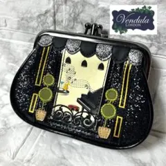 Item thumbnail for item ad9f778c-5f16-4d55-9900-0df6371844c2