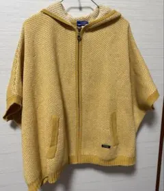 バーバリーブルーレベル　編み込み　ざっくりニット　ロゴプレート　ポンチョ