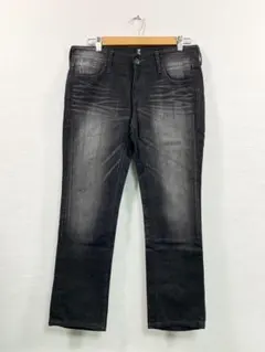 Item thumbnail for item 7a299a89-ca9c-4fe2-ae8d-244d9555601b