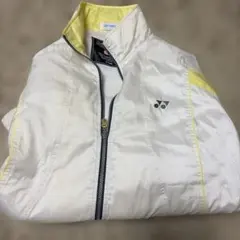 テニスウェア　ウインドブレーカー