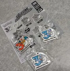 ポケモン　３０周年　メタルチャームマスコット