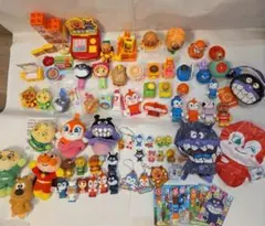アンパンマン おもちゃ　ぬいぐるみ 　マスコット　キーホルダー　ガチャガチャ
