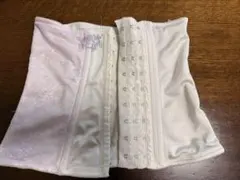 トリンプ Mサイズ（コルセット）　自宅洗濯済みのサムネイル