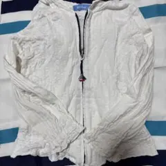 ホワイト フード付きパーカー