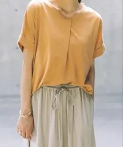 カットソー　半袖 Tシャツ　オレンジのサムネイル