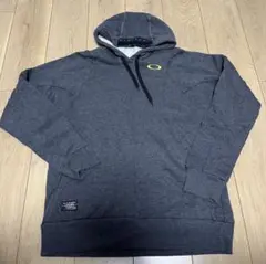 Oakley TYPE-D3 グレー パーカー　裏起毛　Ｌサイズ
