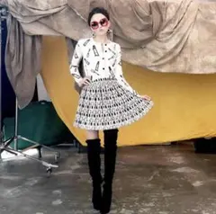 alice+oliviaアリスアンドオリビア　リップ柄ワンピースS