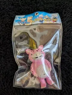 円谷プロ キャラクターズソフビ ボールチェーンマスコット ブースカ ピンク