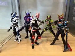 2026年最新】S.H.フィギュアーツ 仮面ライダー龍騎 仮面ライダーガイの