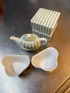 Item thumbnail for item 3327850a-7b76-4770-96cd-459605b81da9