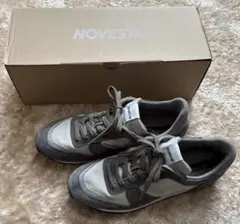 ノヴェスタMARATHON CLASSIC ALL GREY 26.5cm 美品のサムネイル