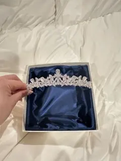 Love Tiara クリスタルティアラ