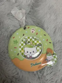 ポチャッコ　缶バッチ付きケース