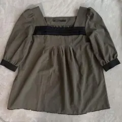 LIFEgoldLab チュニック　シャツ　スクエアネック　　ブラウンのサムネイル
