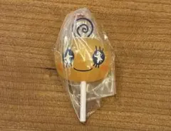 たまごっち　カラフルキャンディチャーム　ガチャガチャ　めめっち