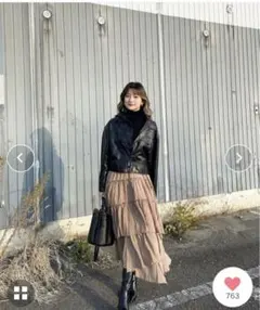 シュガービスケット　イレギュラーヘムティアードスカート