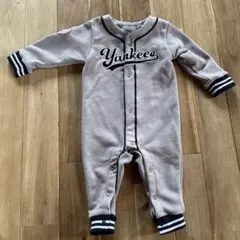 Yankees ロンパース 80サイズ　ヤンキース