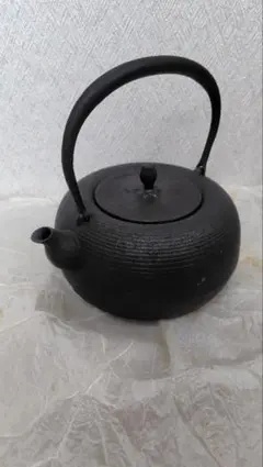 南部鉄器 鉄瓶 釜定 秋の実 肌 IH対応 - メルカリ