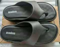 【新品未使用】melissa 厚底トングサンダル 黒 24.5cmのサムネイル