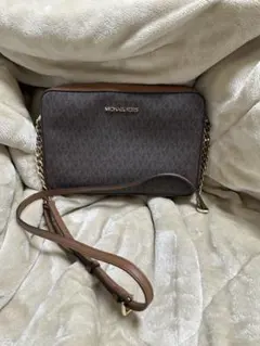 MICHAEL KORS モノグラムショルダーバッグ