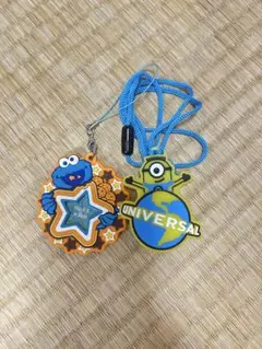 クッキーモンスターUSJストラップ&ミニオンストラップ