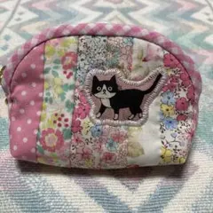 ♪ハンドメイド♪パッチワーク♪小銭入れ・ピンク♪ハチワレ猫ちゃん♪