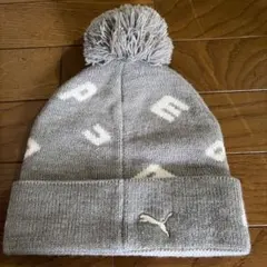 PUMA ニット帽 ポンポン付き グレー