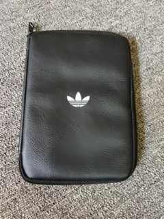 ADIDAS ポーチ