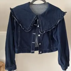ホワイト フリル付き デニムク ロップド ジャケット ショート丈 - メルカリ