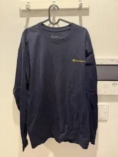 Champion ネイビー ロゴ刺繍 長袖Tシャツ