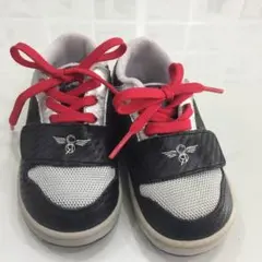 新品 13センチ スニーカー