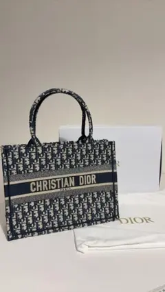 ブックトート ミディアム ネイビー キャンバス