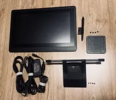 Wacom Cintiq 16 DTK-1660 液晶ペンタブレットのサムネイル
