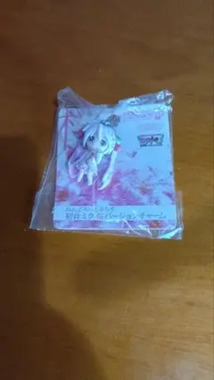 (送料無料) [要状態確認] ねんどろいどぷらす チャーム 桜ミク パッケージ難