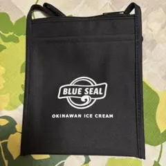 BLUE SEAL サコッシュ ブラック
