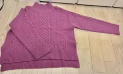 グリーンレーベル　アラン模様ハイネックニット