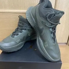 日本未発売　Nike SFS オリーブ ハイカットスニーカー　アメリカで購入