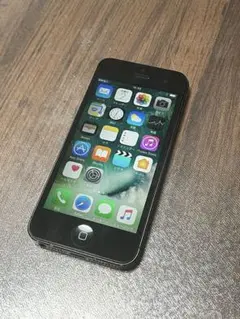 iPhone5 32GBブラック 本体