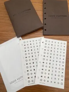 LOUIS VUITTON システム手帳用リフィルカバーとステッカーシール