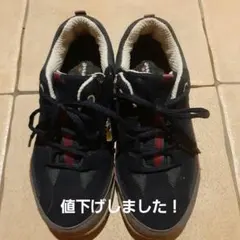 ellesse スニーカーのサムネイル