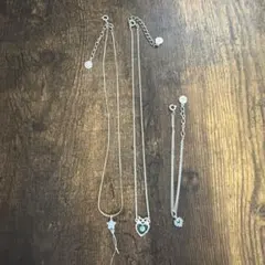 クレージュ　ネックレス　ブレスレット３本セットのサムネイル