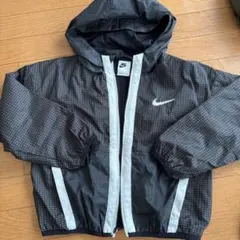 NIKE キッズ　ウインドブレーカー　120 130