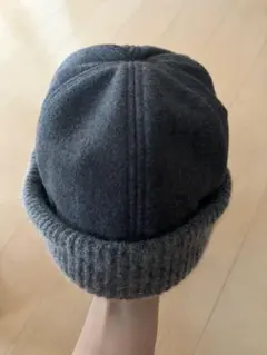 ZARA メンズ キャップ グレーのサムネイル