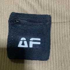小銭入れリストバンド